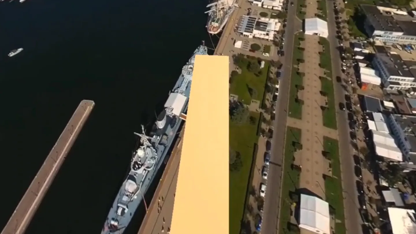 #4. Fear Simulator (Meta) Podle: Overbuilt SA